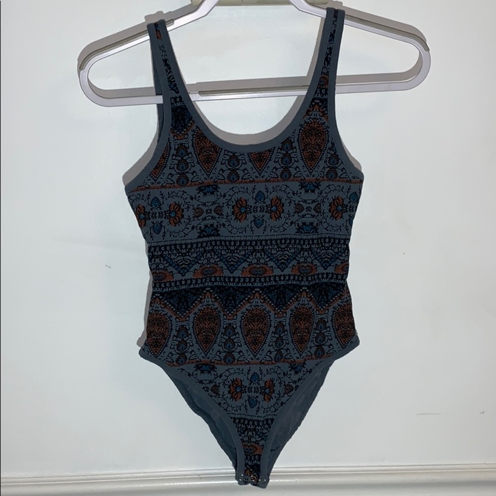 Free People cute bodysuit!